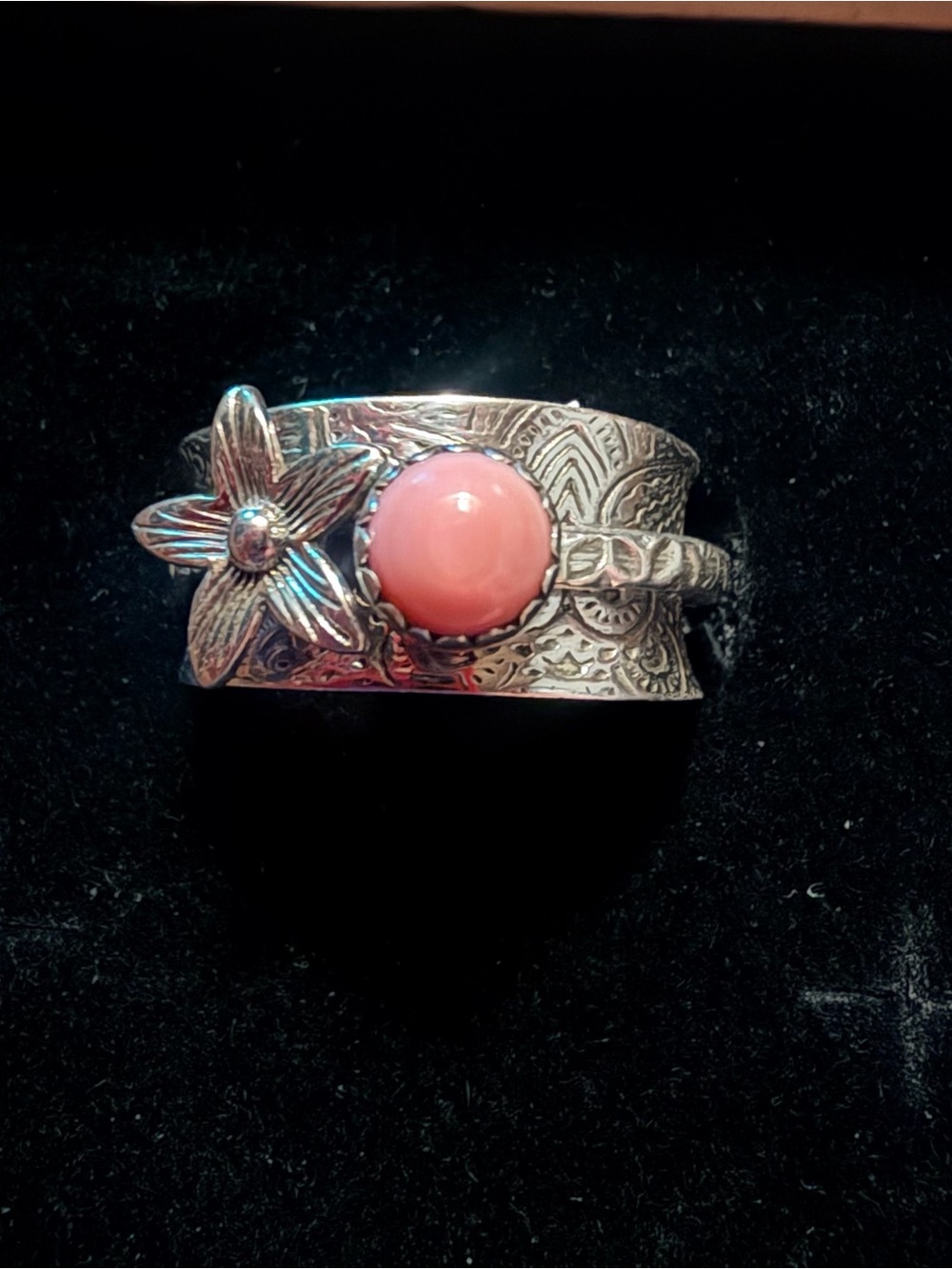 NWT $168 Sterling Silver Pink Conch Spinner Ring Size 10